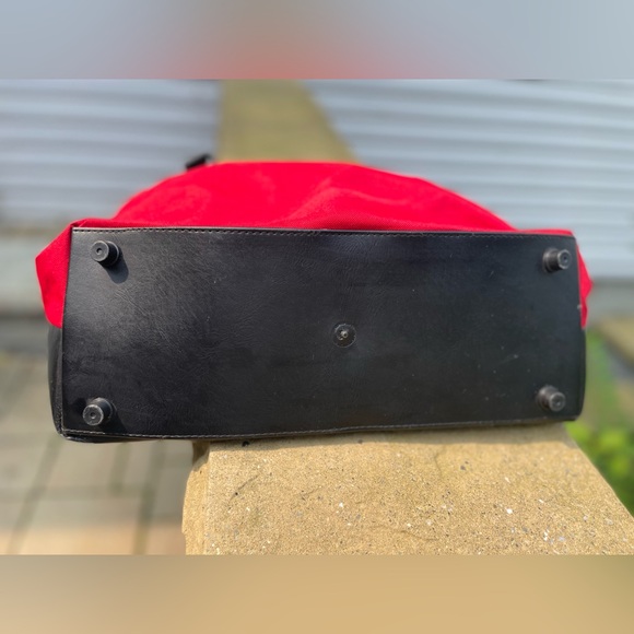 Disney/2 Mickey Suitcase Overnight - Picture 14 of 14